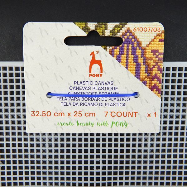 Канва пластиковая мягкая для вышивки, Pony (India) 25х32,5 см, белая 000146 фото